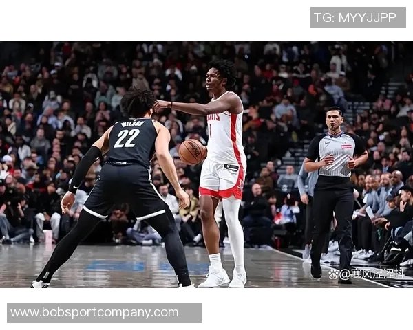 火箭防守尺度遭质疑阿门换卡秃或成快攻关键转折