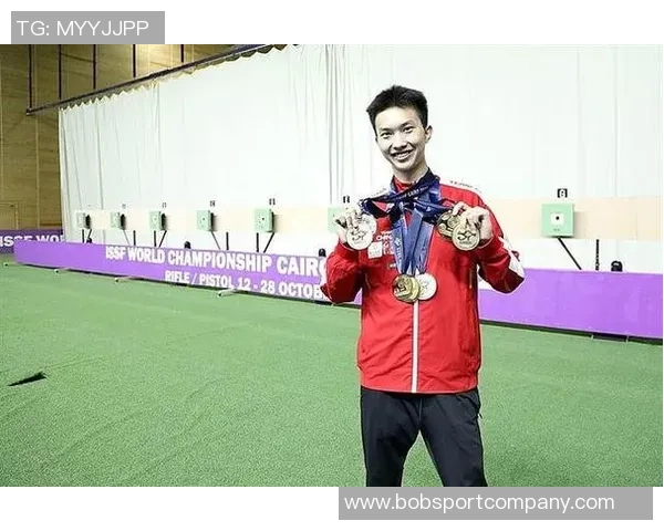 文班祖母今晨离世他坚强完赛赛后泪洒赛场令人心痛